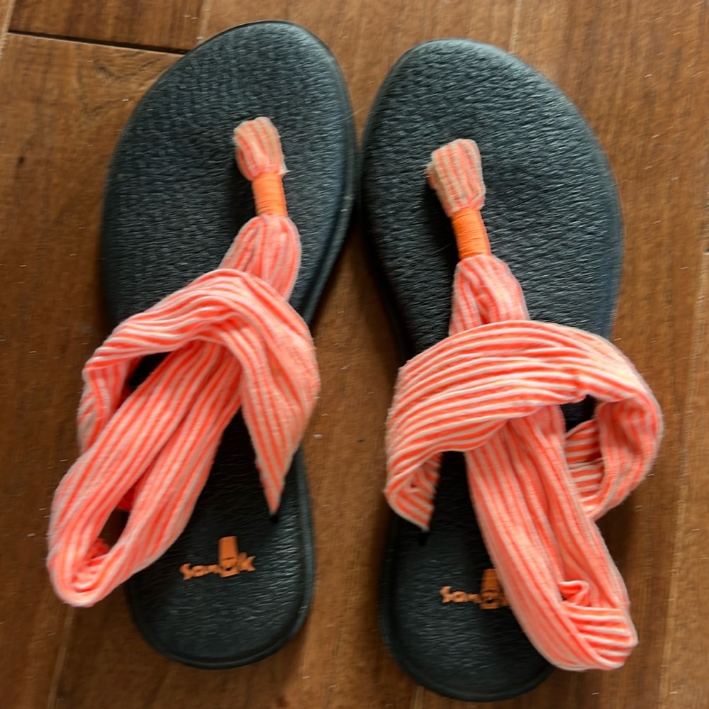 Sanuk yoga sling 2